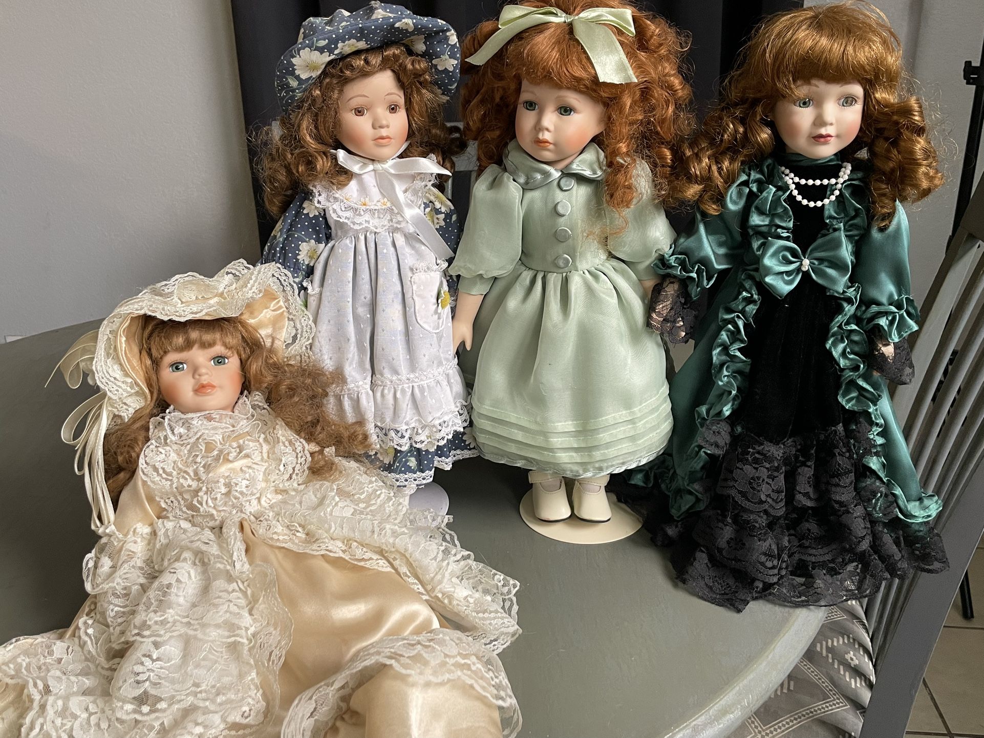Antique Dolls