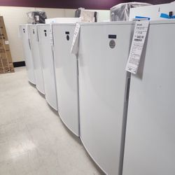 American freight store refrigerator sale