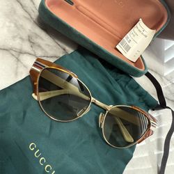Consignment Women’s Sunglasses GUCCI HTER 💁🏻‍♀️ 