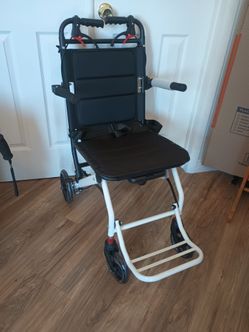Folding chair transport 220lbs max