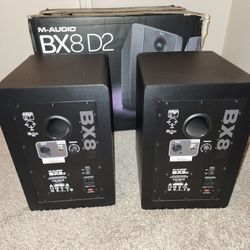 M- Audio Bx8 D2