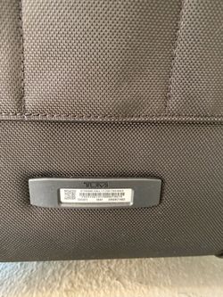 Tumi ( small luggage )