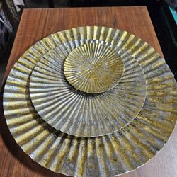 Decorlives Round Sunburst Metal Wall Art | Modern Metal Wall Hanging Décor Sculpture for Living Room Bedroom Home Office (Bright Gold | Set 6-2 Large(
