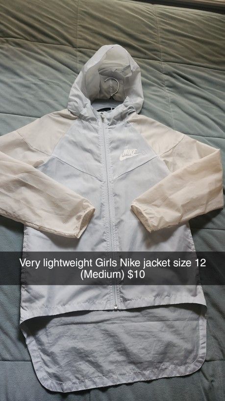 Girls Nike Windbreaker