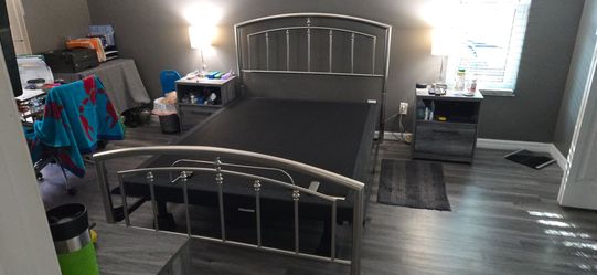 Platform adjustable Queen Bed Set