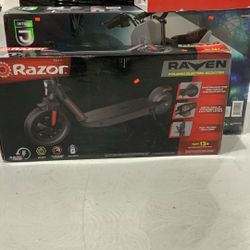 Razor Raven Folding Electric Scooter