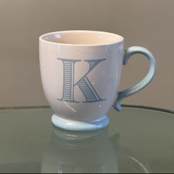 Ciroa Vintage Stoneware Off-White Baby Blue K Initial Mug