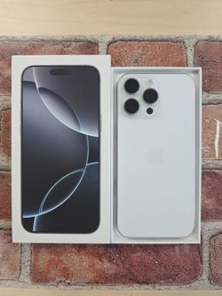Iphone 16 pro max 256gb. At&t.  H20.  Cricket