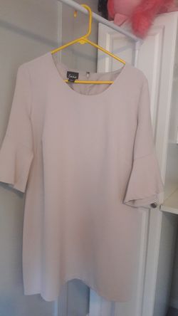 Short evening dress champagne color