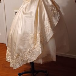 Beautiful dress 👗 