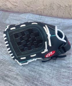 Rawlings 11.5" Fastpitch Softball Glove, Left Hand Throw