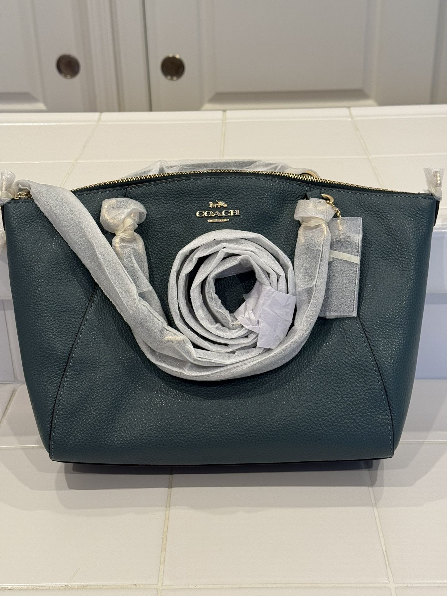 New Coach Kelsey Dark Green Famous Pebble Leather