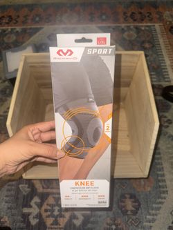 McDavid Sport Knee Knit Sleeve (L/XL)