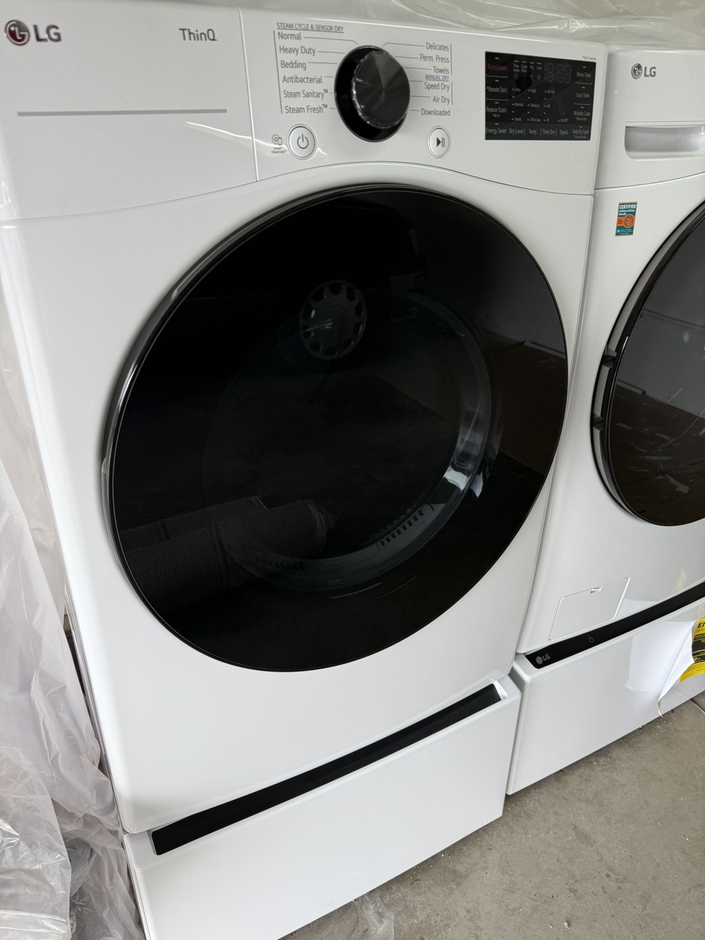 2025 Top Of The Line Electric LG Washer And Dryer Plus Lower Mini Pedestal  Washer Samsung GE