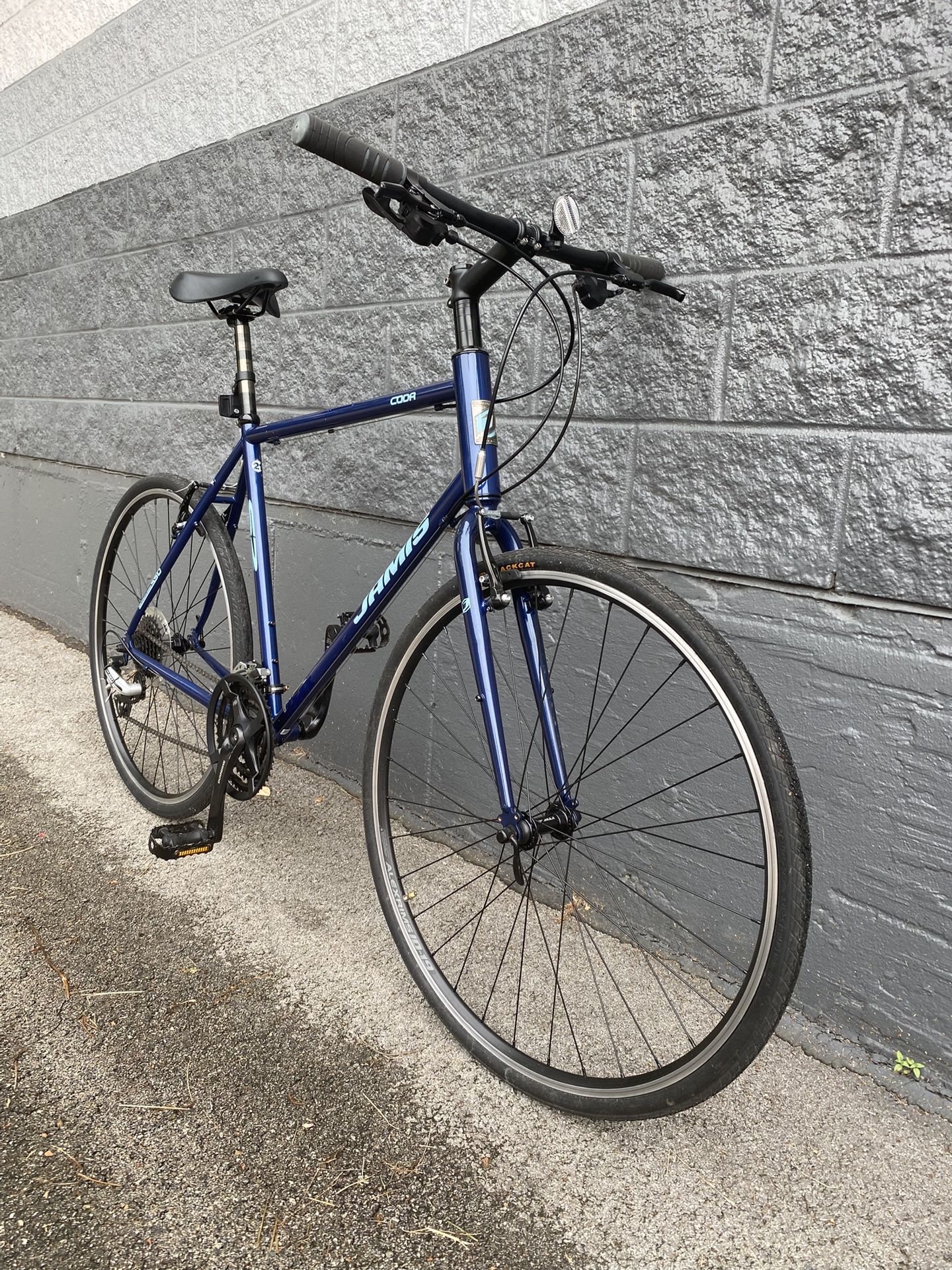 LIKE NEW : JAMIS : HYBRID : XL