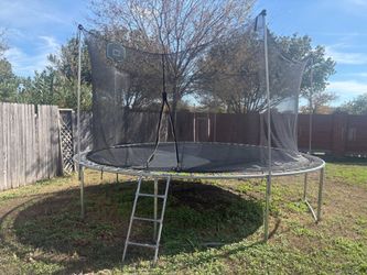 14 ft trampoline with safety net