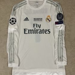 Ronaldo #7 Real Madrid Home 2016 Champions League FINAL PLAYER Version Jersey