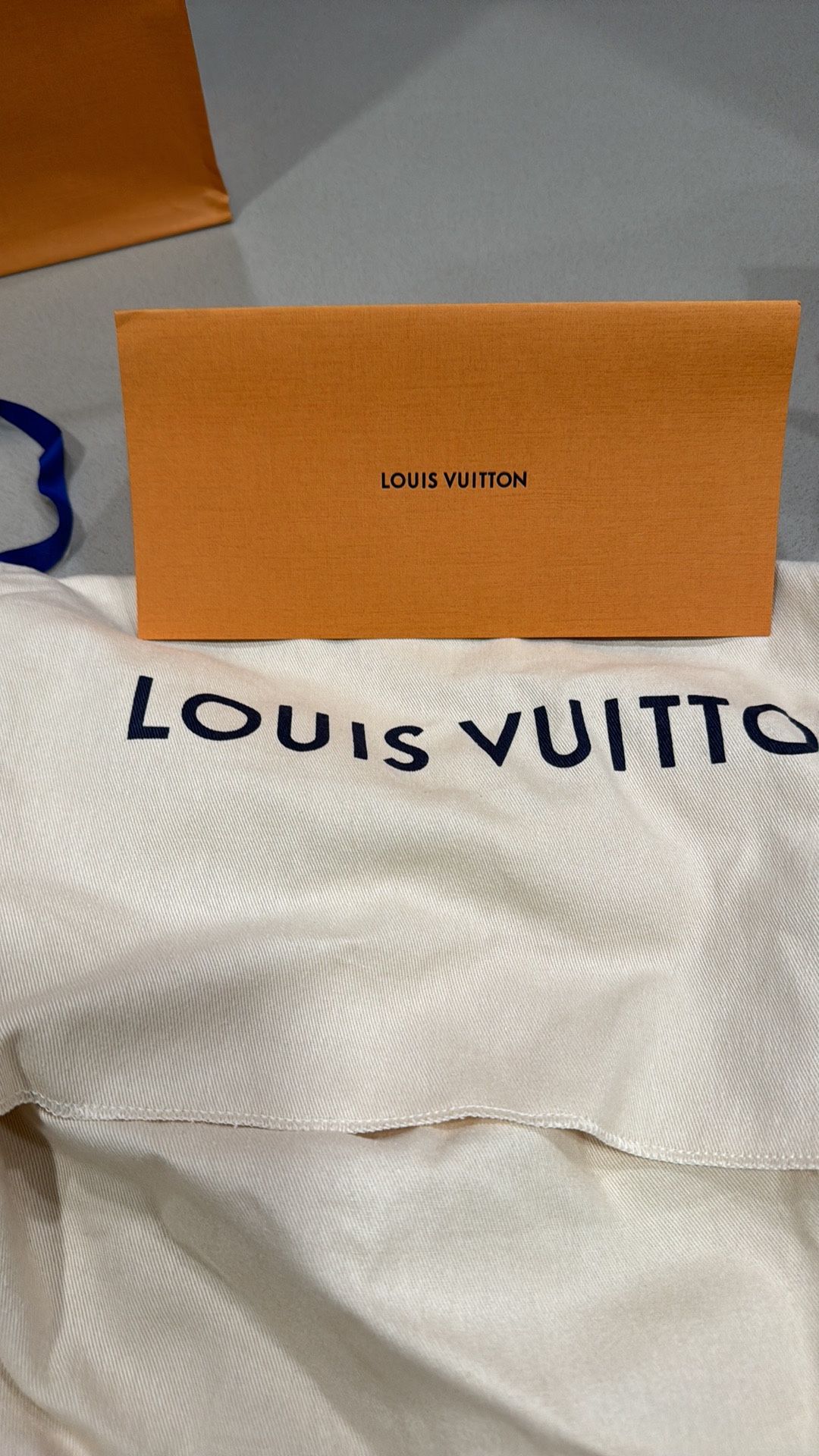 Louis Vuitton Men’s Phone Sling Bag