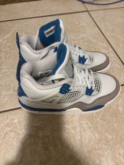 Jordan 4s