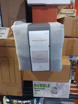 Threshold Flannel Sheet Set ,Queen 4 Pc