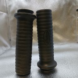 2014 14-18 Indian Chieftain Left Right Handlebar Grip Handle Bar Sleeve Pair Lot