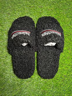 Balenciaga Faux Fur Black Slides Sz 10