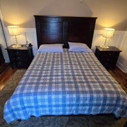 4 Piece Cal King Bedroom Set