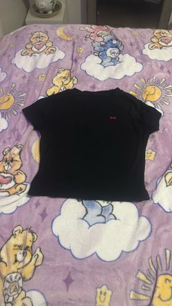 Black Crop T-Shirt with Red Bow