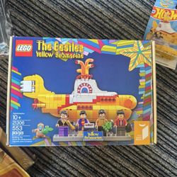 Beatles yellow submarine Legos