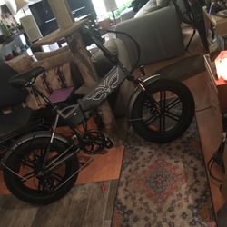 Best Folding Ebike For The Money Period!!!  Best Built And Beautiful!!! 28/30 Mph And 75 Mile Max Range Absolutely Awesome and Best Engineered! I