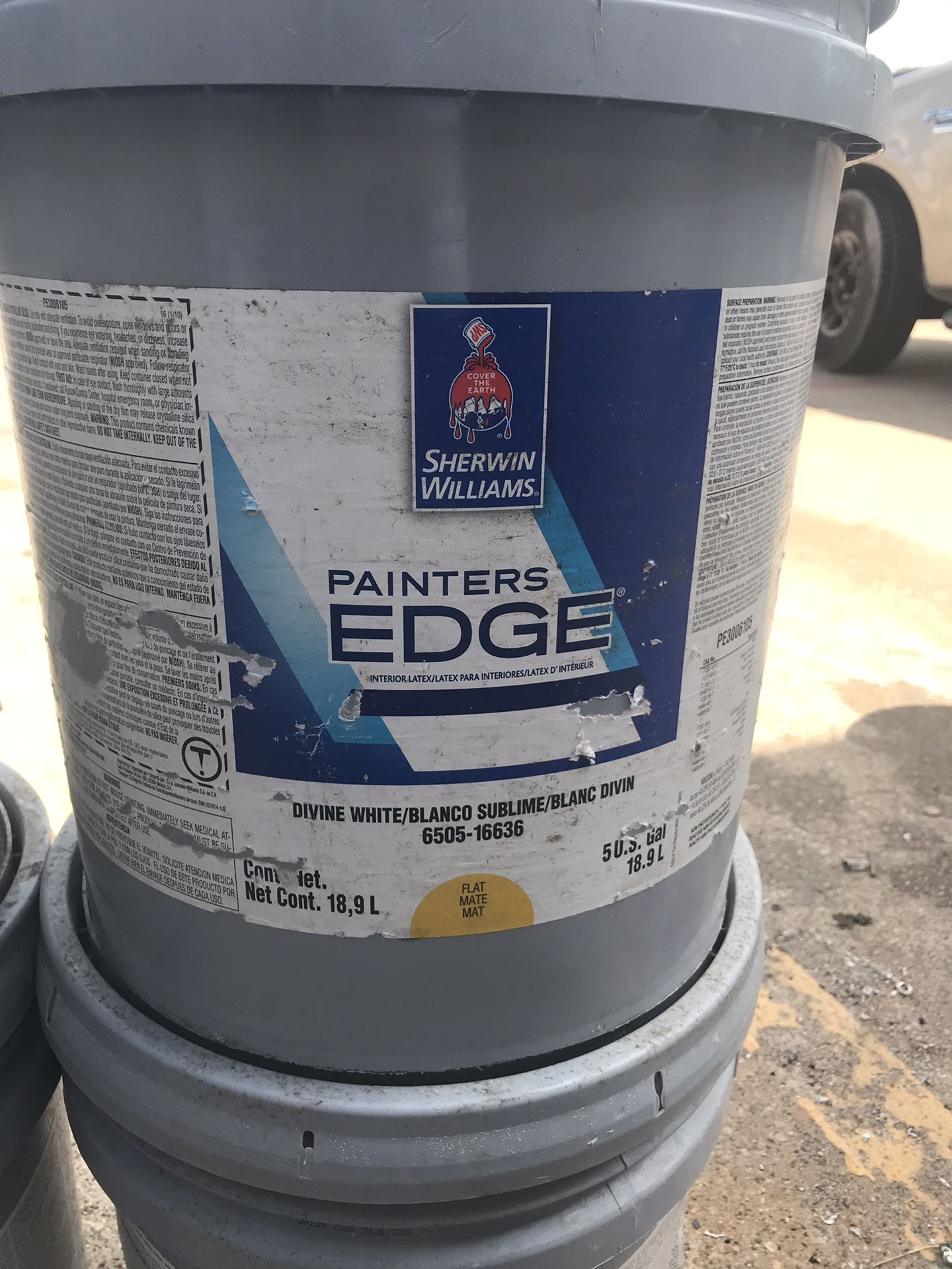 (5) SherwinWilliams 5 gallon buckets of paint for Sale in Arlington