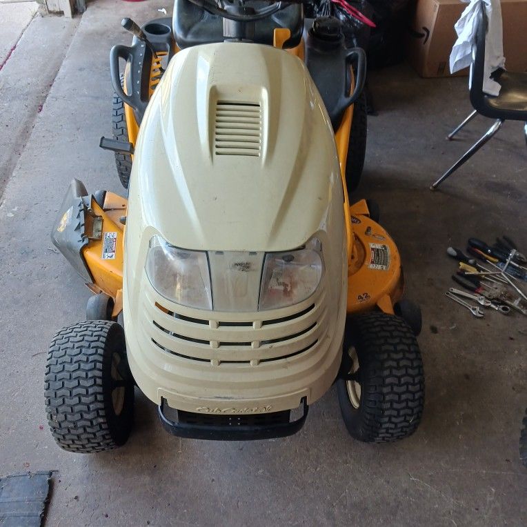 Cub Cadet Lt1042