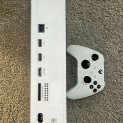 Xbox Series S - Gaming Console 