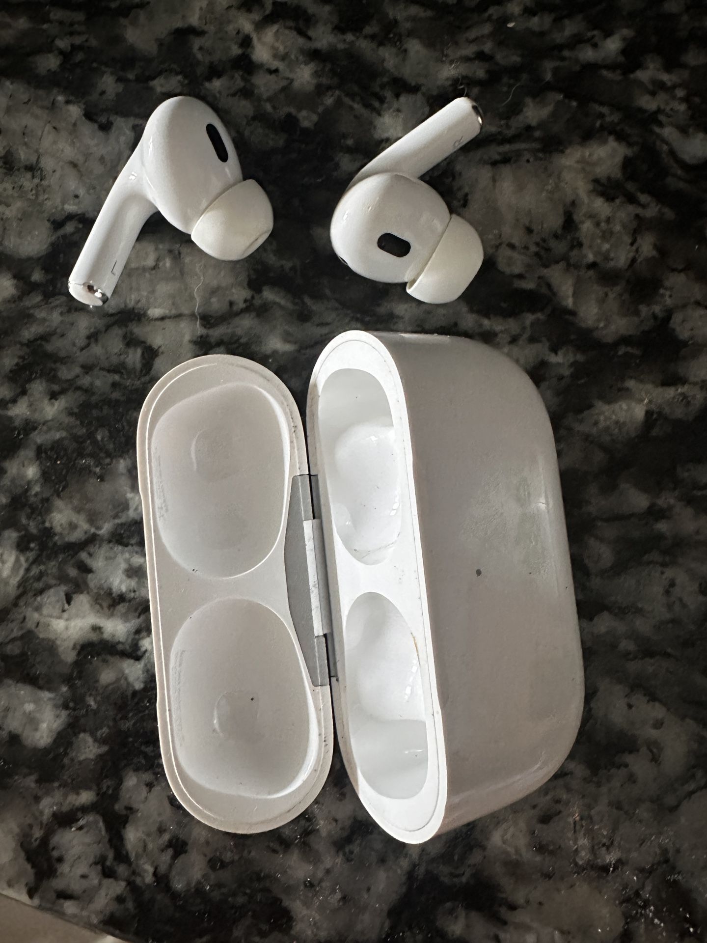 Apple Air Pods 2nd Gen