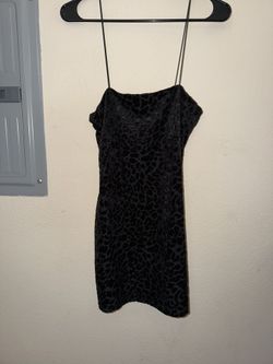 black mini velvet leopard dress