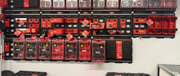 Packout wall accessories
