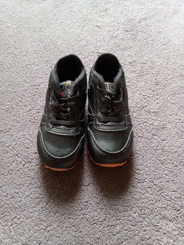 Reebok Size 7C