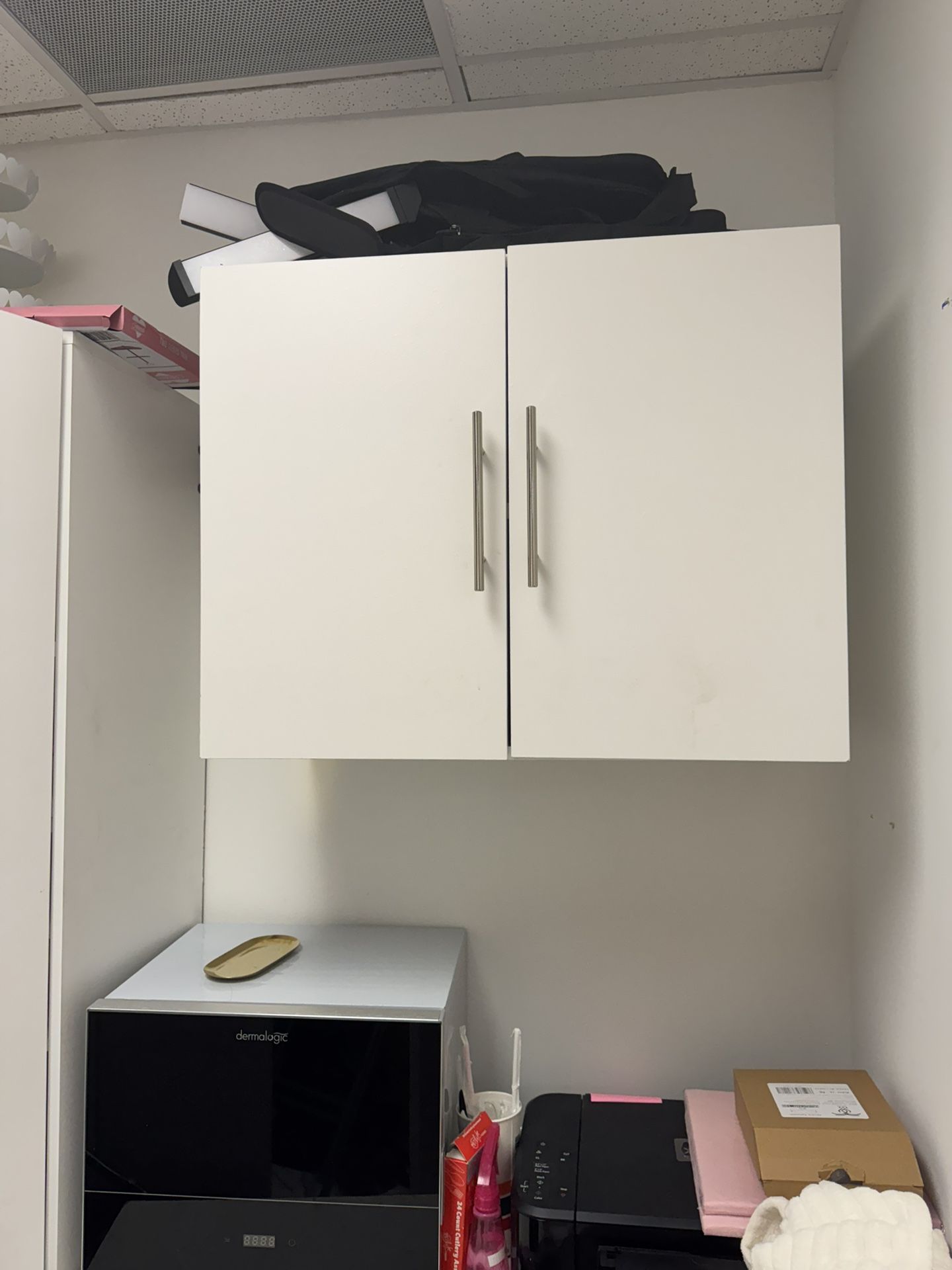 Wall Mounted Cabinet