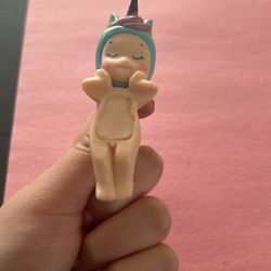 Secret Unicorn Dreaming Hipper Sonny Angel