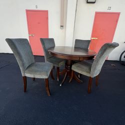 Four Seat Round Dining Table