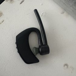 Blueparrott Head To protect everyone using the platform, your profile photo can only be uploaded if your appearance has changed making you unrecogniza