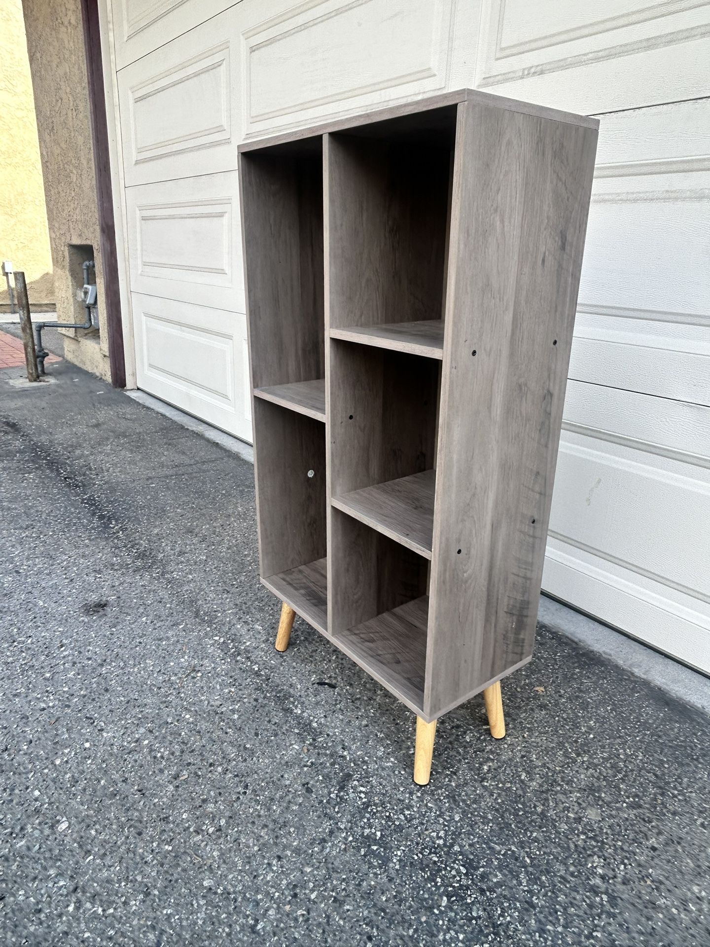 Book Shelf And Decor Brand New In Box $30