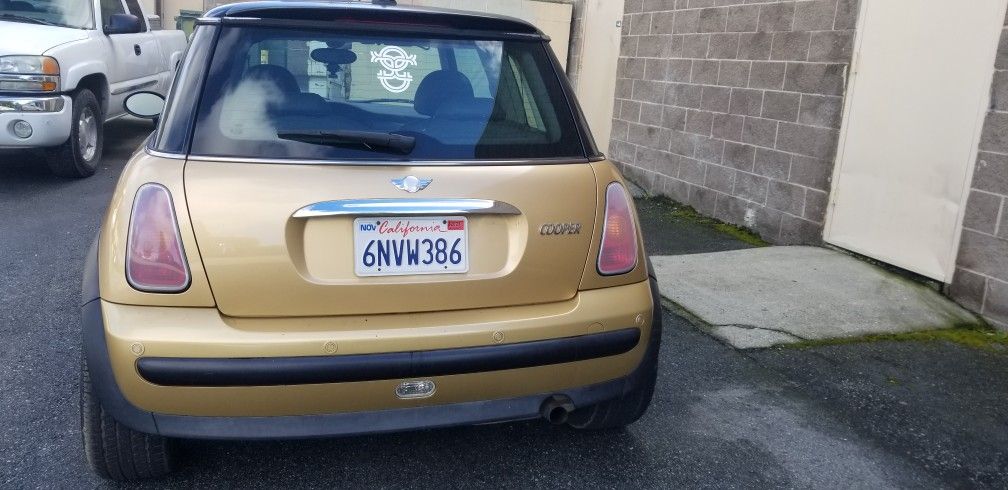 Mini Cooper Base, Gold, 6-speed Automatic