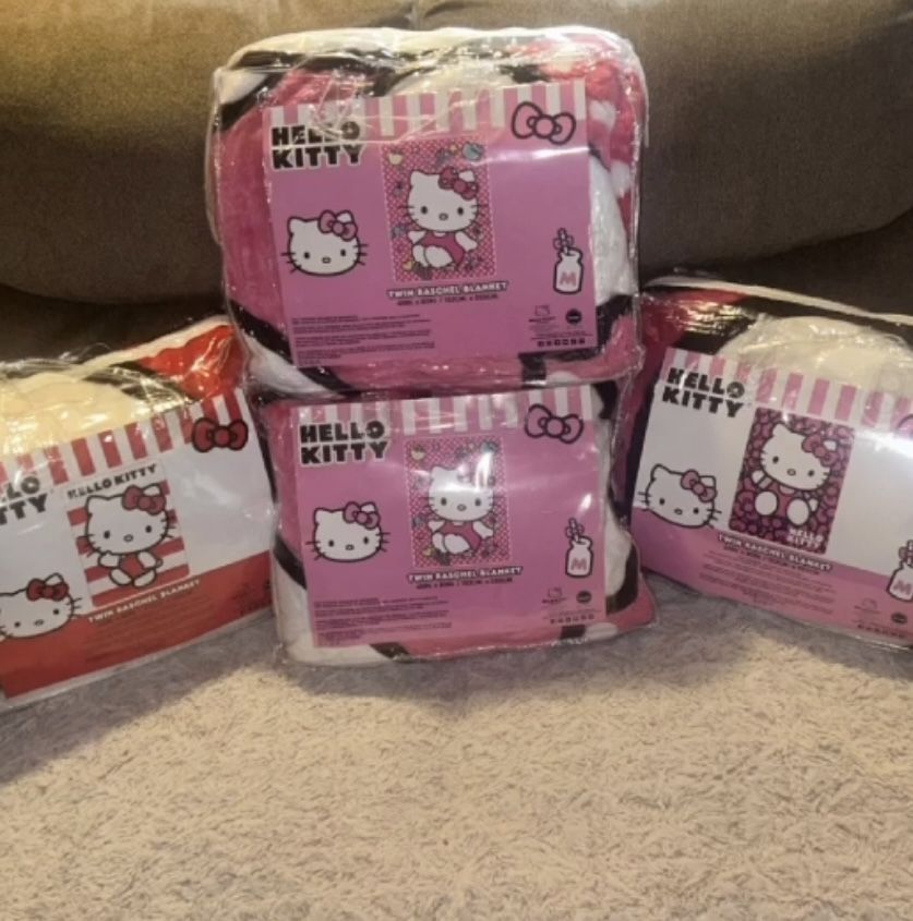 Hello Kitty Blankets 