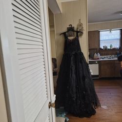 Dead Bride Custume Size MED. 