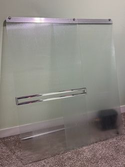 Shower tub glass sliding door