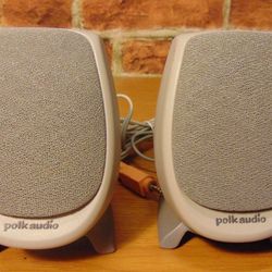 Small Polk Audio computer speakers(pre-used)