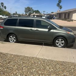 2011 Toyota Sienna