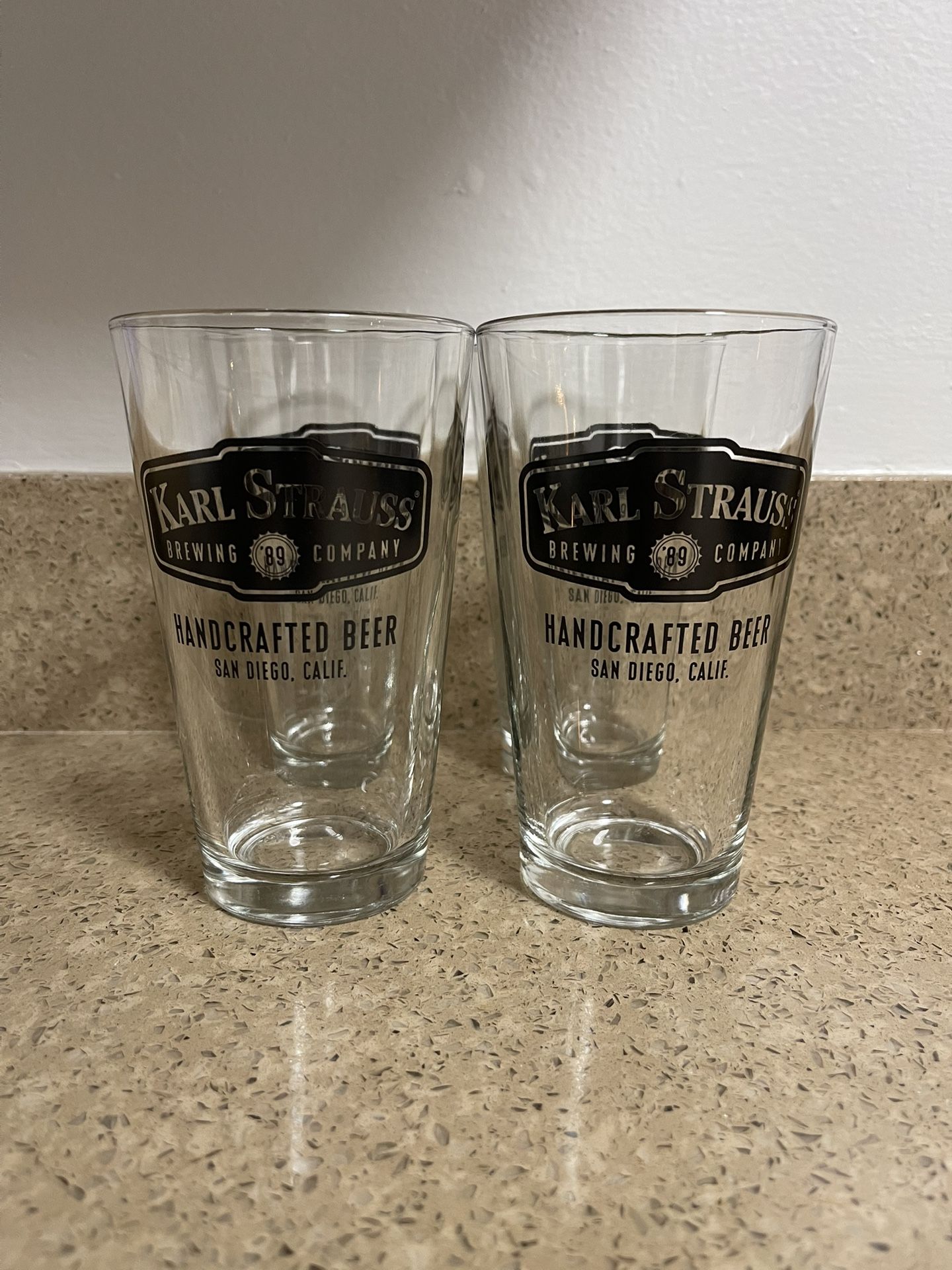 Karl Strauss Brewing Company Pint Glasses (set of 4)