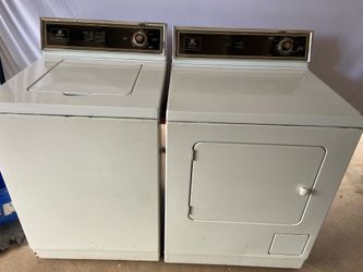 MAYTAG heavy duty washer & gas dryer laundry